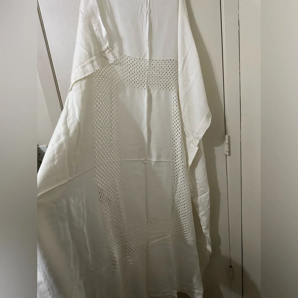 Vintage Table Cloth  42 x 53 off white